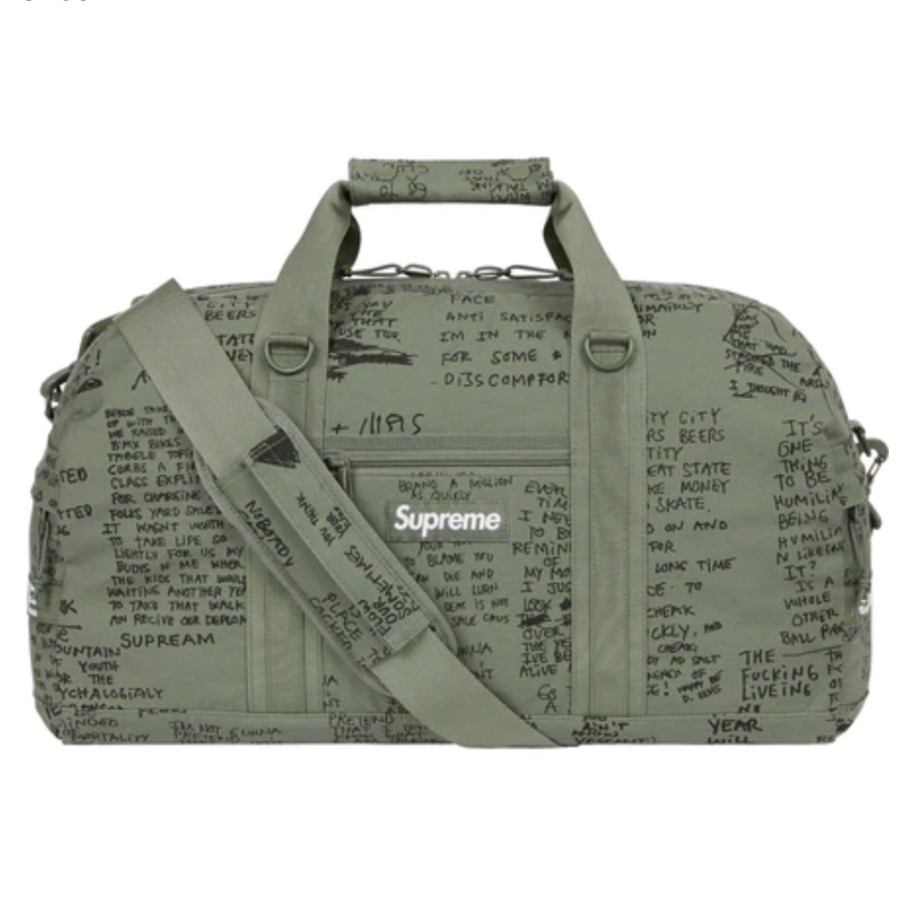 Supreme Field Duffle Bag
Olive Gonz